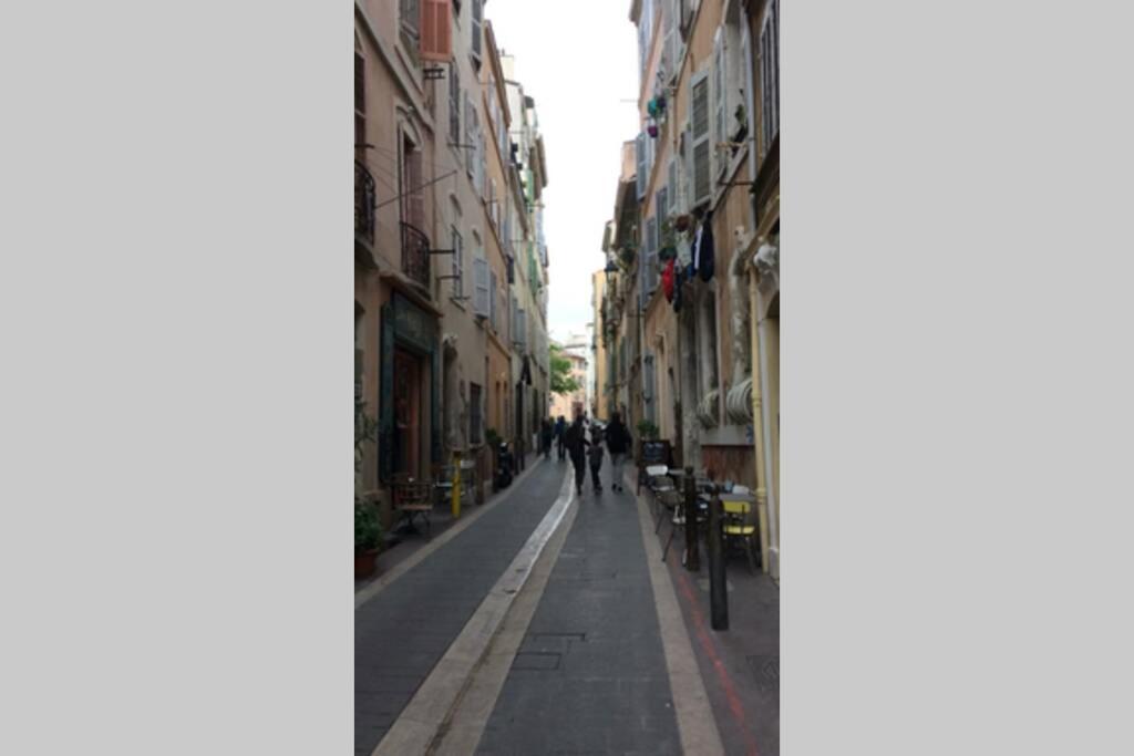 Chambre Au Coeur De Marseille Centre « Le Panier » Buitenkant foto